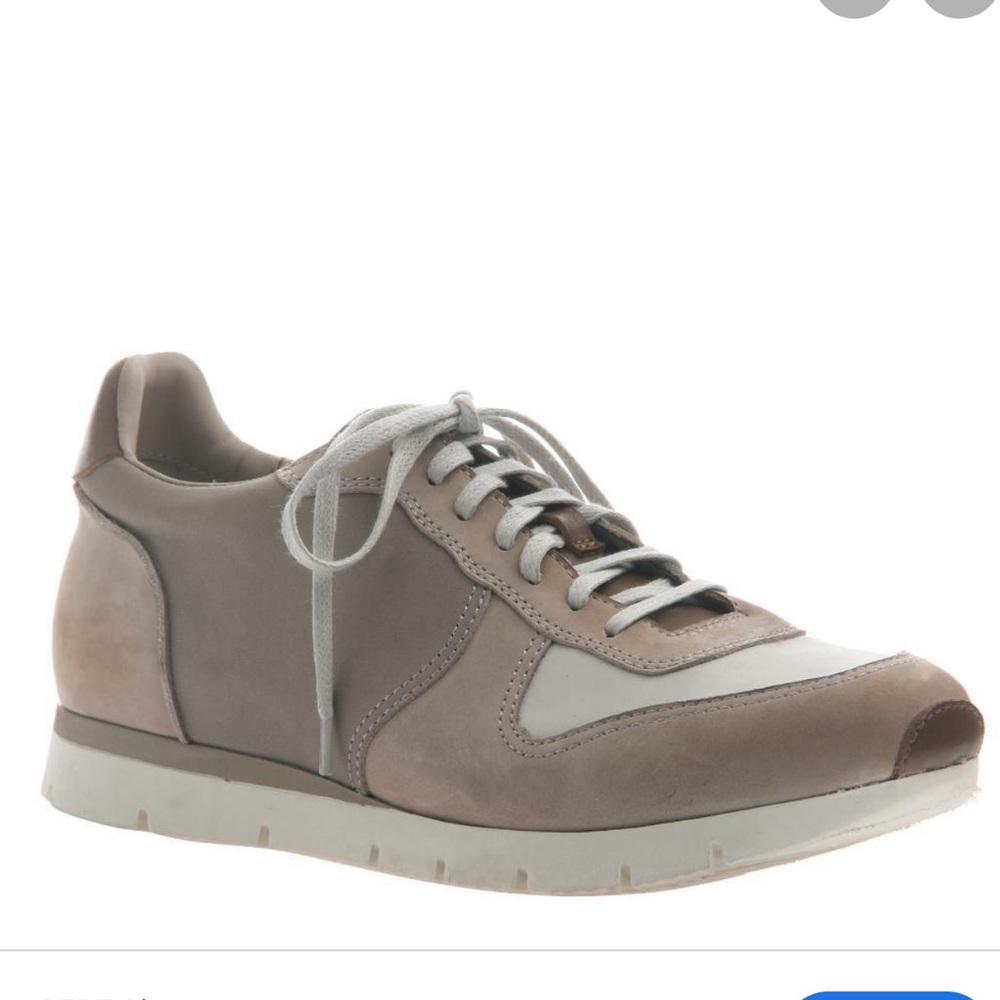 OTBT Armada Sneakers in Pecan